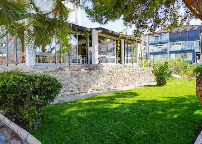 Akpinar Marin מלון